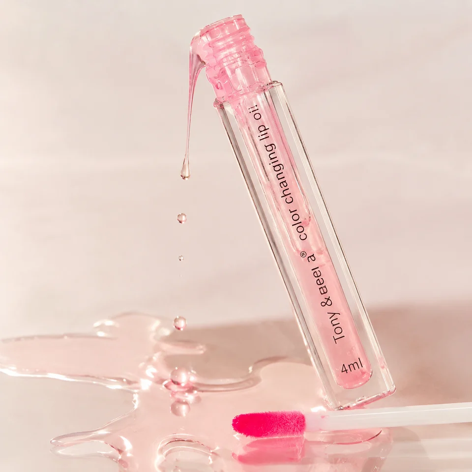 Color Changing Lip Oil - Image 4