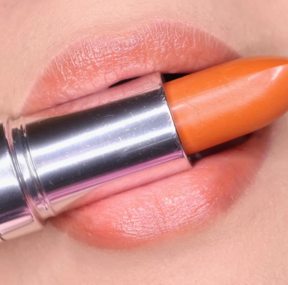 Lip Therapy Hydrating Lip Balm - Image 7
